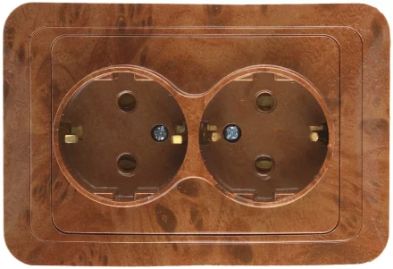 Розетка СВЕТОЗАР &quot;ГАММА&quot; с заземлением, двойная, цвет орех, 16А/~250В SV-54107-N купить в Магнитогорске