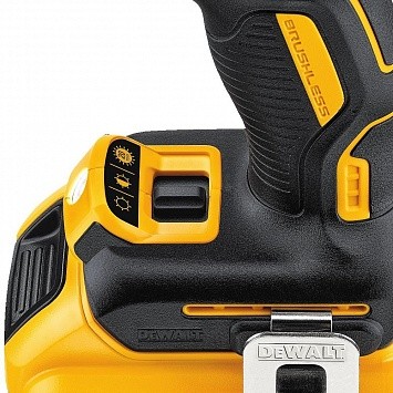 Аккумуляторная дрель DCD 796 D2 DeWalt купить в Магнитогорске