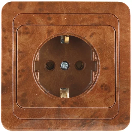 Розетка СВЕТОЗАР &quot;ГАММА&quot; с заземлением, одинарная, цвет орех,16А/~250В SV-54105-N купить в Магнитогорске