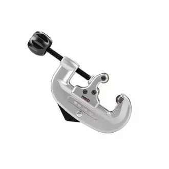 Труборез с винтовой подачей 30S  32950 купить в Магнитогорске