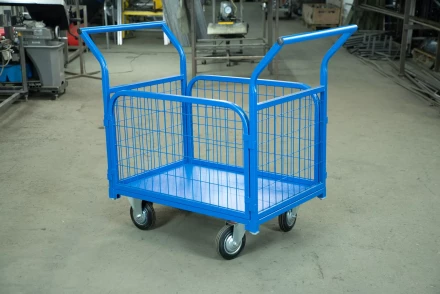 Тележка платформенная TOR ТП-2С (600х900) с бортами из сетки и двумя ручками (колеса 160 мм) 1012414 купить в Магнитогорске