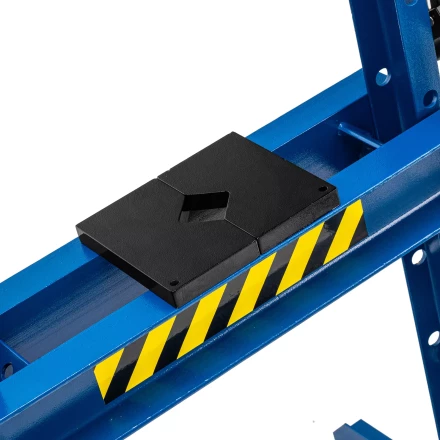 Пресс гидравлический с манометром и педалью Stels 52312, 12 т (комплект из 2 частей) купить в Магнитогорске