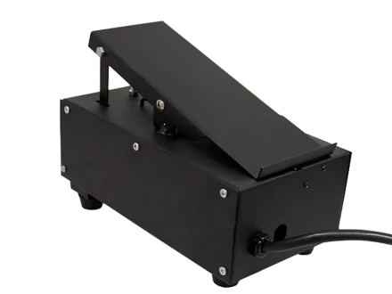 Педаль управления сварочным током TIG500 Р АС/DC J1210 Y01050 2,7метр  Сварог купить в Магнитогорске