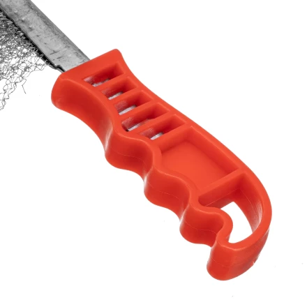 Щетка металлическая фосфатированная, пластиковая ручка Matrix 748325 купить в Магнитогорске