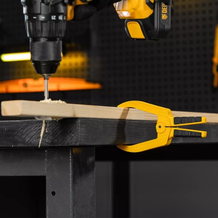 Струбцина клещеобразная Denzel, удлиненная 50 х 80 мм двухкомпонентные рукоятки, 20789 купить в Магнитогорске