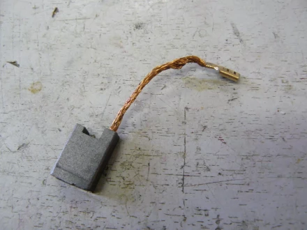 Щетка графитовая (пара) 7x14x21 Применение купить в Магнитогорске