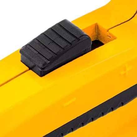 Степлер мебельный Denzel 40215, тип 53 и 13, 6-14мм, тип 140, 10-14мм, тип 300, 15мм, тип 500, 15мм купить в Магнитогорске