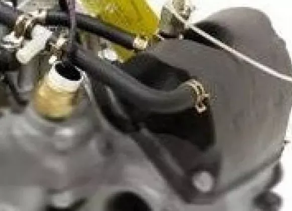 Дизельный двигатель KM2V80G (без глушителя и радиатора) купить в Магнитогорске
