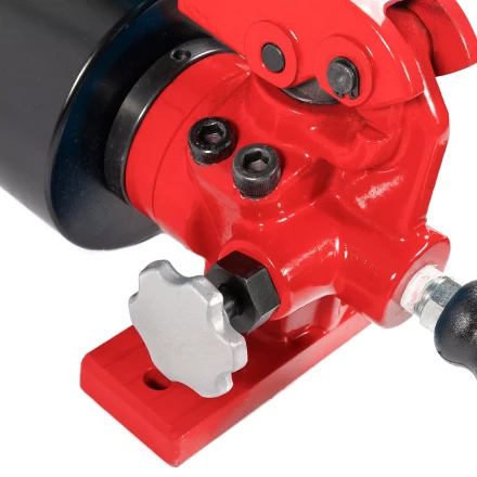 Помпа гидравлическая ручная КВТ ПМР-7035 объем маслобака 3.5 л (85140) купить в Магнитогорске