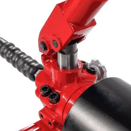 Помпа гидравлическая ручная КВТ ПМР-7035 объем маслобака 3.5 л (85140) купить в Магнитогорске