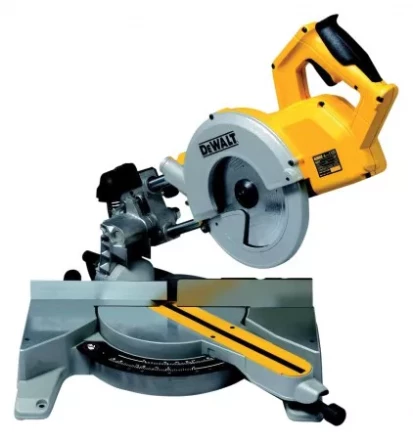Пила торцовочная DeWALT  DWS 777-QS купить в Магнитогорске