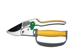 Секатор 205 мм пружина возвратная храп.мех. обрезиненная вращающ. ручка с гардой  PALISAD LUXE 60514