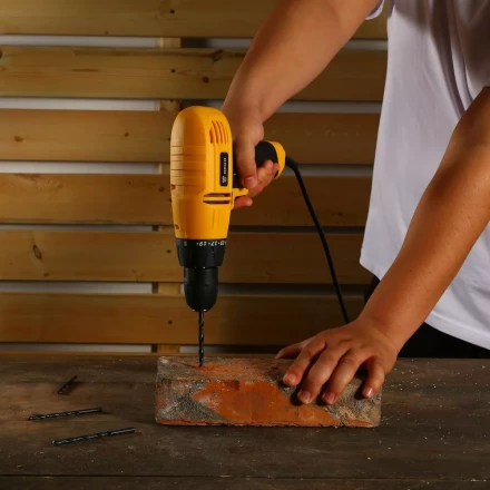 Дрель-шуруповерт сетевой DEKO DKSD500W, 063-4053 купить в Магнитогорске