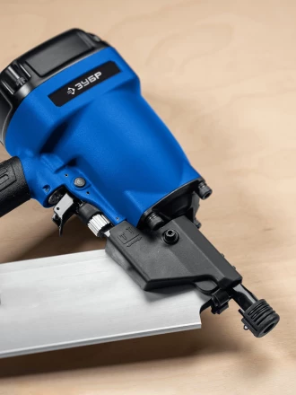 ЗУБР SN34-90A, пневматический нейлер для реечных гвоздей ЗУБР SN34/D34 (50-90 мм), Профессионал (31925) купить в Магнитогорске