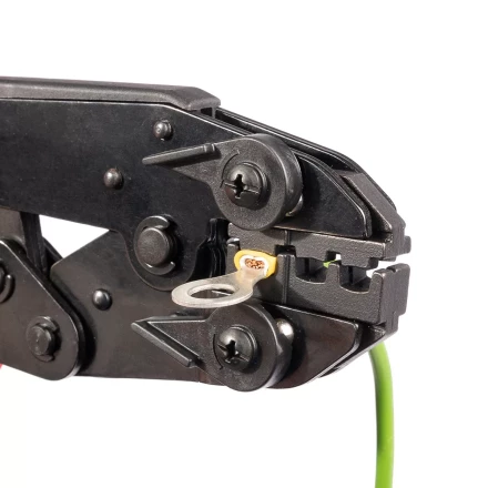 Пресс-клещи КВТ СТО+9 с 9 матрицами МПК для опрессовки разъемов, втулочных, изолированных и неизолированных наконечников (набор) (90778) купить в Магнитогорске