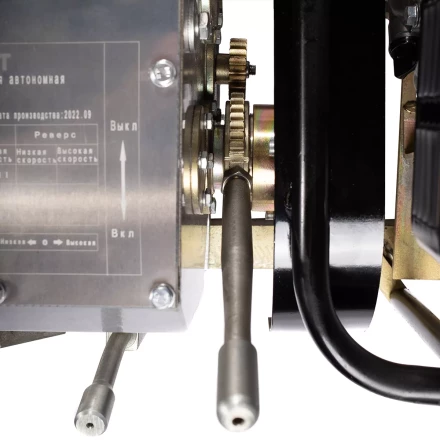 Лебедка тяговая автономная КВТ ЛТА-3 с бензиновым приводом, 3 т (88396) купить в Магнитогорске