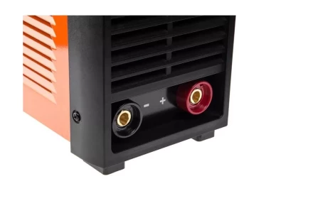 Сварочный аппарат WESTER MMA-VRD 200 купить в Магнитогорске