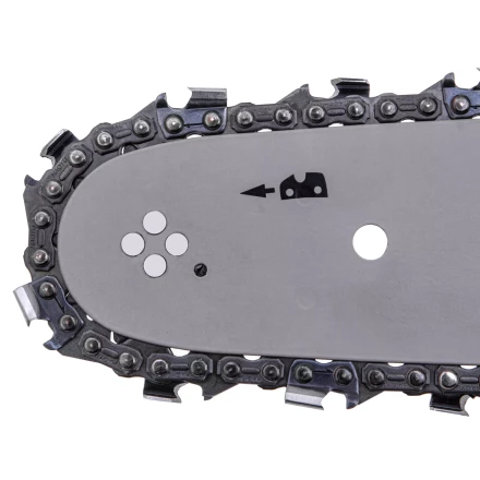 Пила цепная бензиновая Denzel DS-5218, шина 45 см, 52 см3, 3 л.с, шаг 0,325, паз 1,5 мм, 72 звена 95237 купить в Магнитогорске