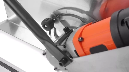 Электрический резчик MESSER BL600 с бесщеточным двигателем (с направляющей шиной) купить в Магнитогорске