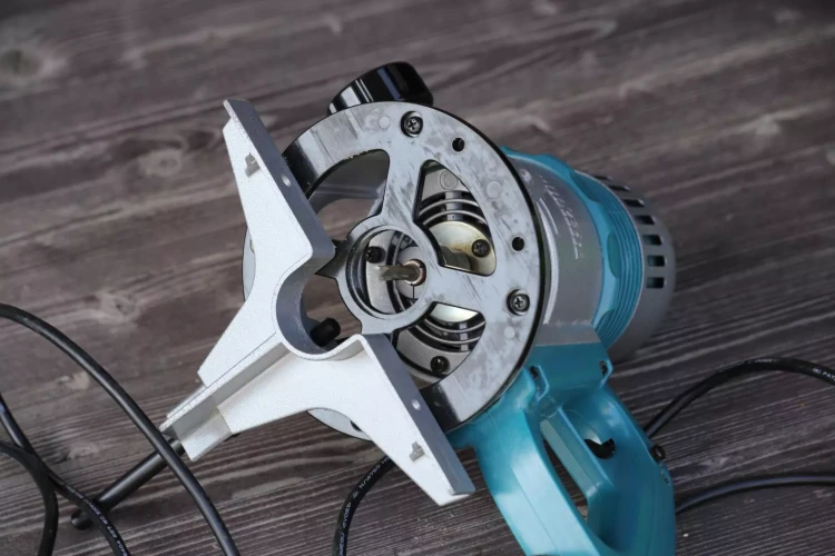 Фрезер Makita 3601B купить в Магнитогорске