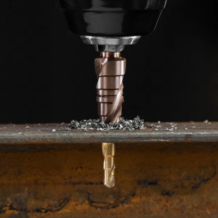 Сверло ступенчатое Denzel 723612,  4-5-6-7-8-9-10-11-12 мм, Р6М5К5, 6-гр. хвостовик купить в Магнитогорске