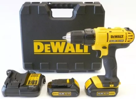 Аккумуляторная дрель DeWalt DCD 734 C2 в кейсе купить в Магнитогорске