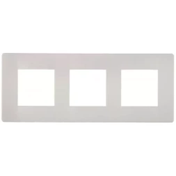 Панель СВЕТОЗАР накладная вертикальная, 3 гнезда SV-55220-3