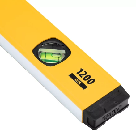 Уровень алюминиевый Denzel 33694, магнит, фрезерованный, 3 глазка (1 зеркал.), 0,5 мм/м, 1200 мм купить в Магнитогорске