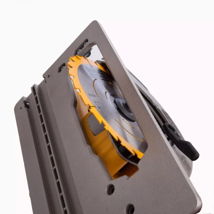 Пила дисковая DeWALT DWE 576 К купить в Магнитогорске