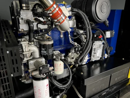 Дизельный генератор Vektor AD-120Y-T400 с АВР купить в Магнитогорске