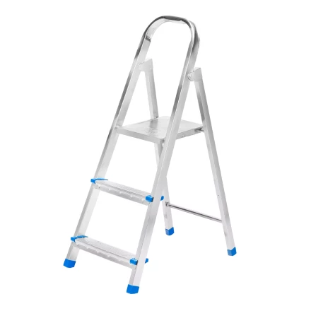 Стремянка, 3 ступени, стальная, оцинкованная Сибртех 97835 купить в Магнитогорске