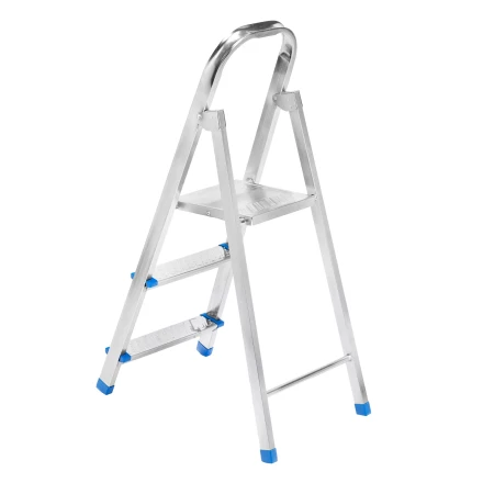 Стремянка, 3 ступени, стальная, оцинкованная Сибртех 97835 купить в Магнитогорске