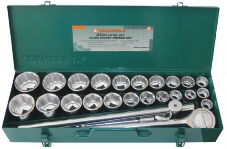 Набор головок торцевых 3/4"DR 7/8" 2" 27предметов Jonnesway S04Н6327S 48500 купить в Магнитогорске