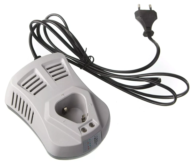 Зарядное устройство ЗУБР 12V 2A V000-006-063 купить в Магнитогорске