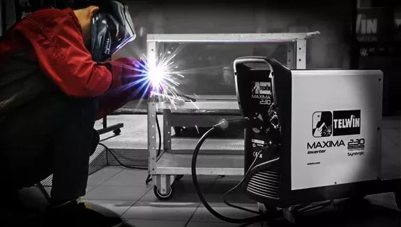 Сварочный полуавтомат MAXIMA 230 SYNERGIC Telwin купить в Магнитогорске